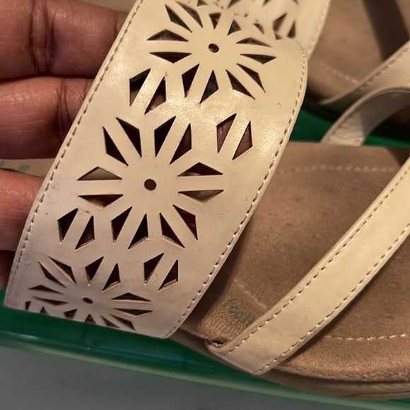 Sandals - Picture 2 of 6